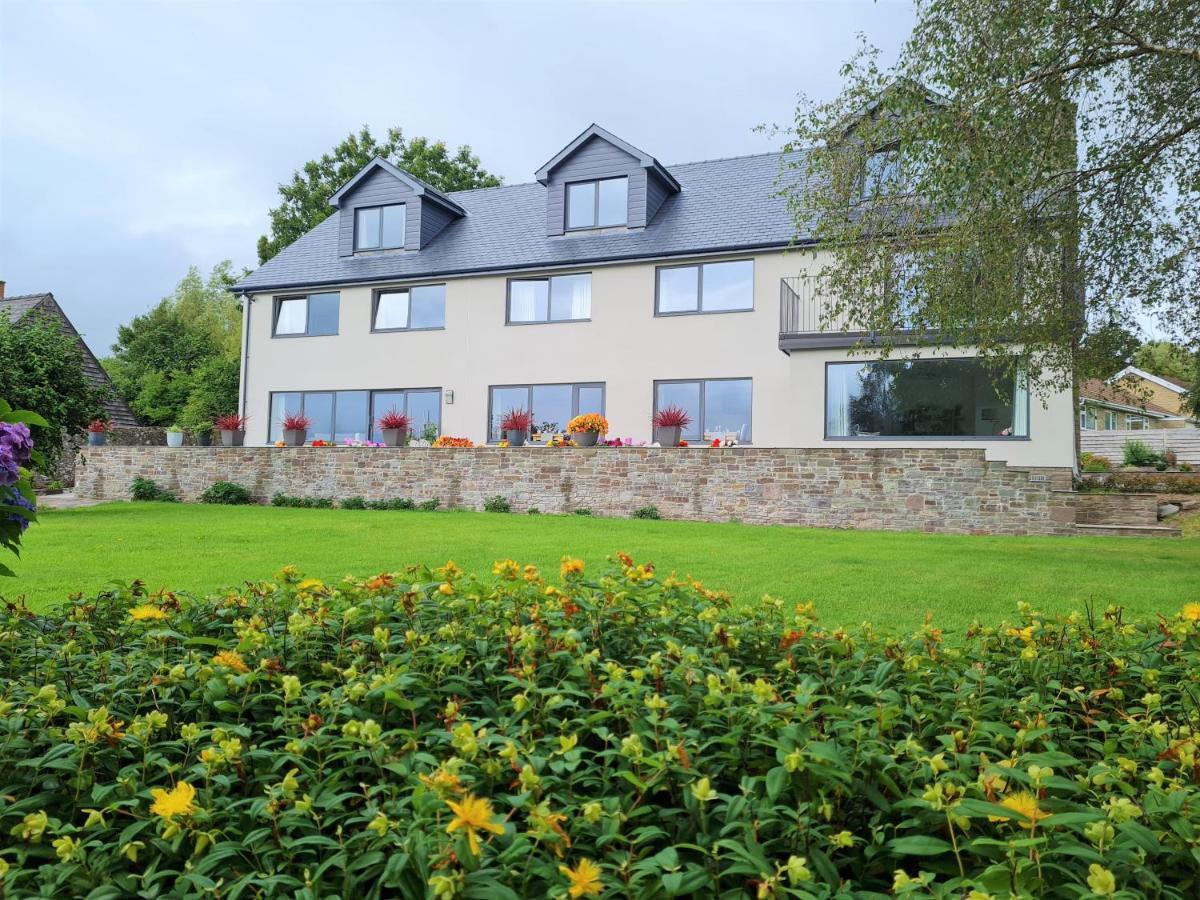 Camden Lodge B&B And Cottage Brecon Exterior foto